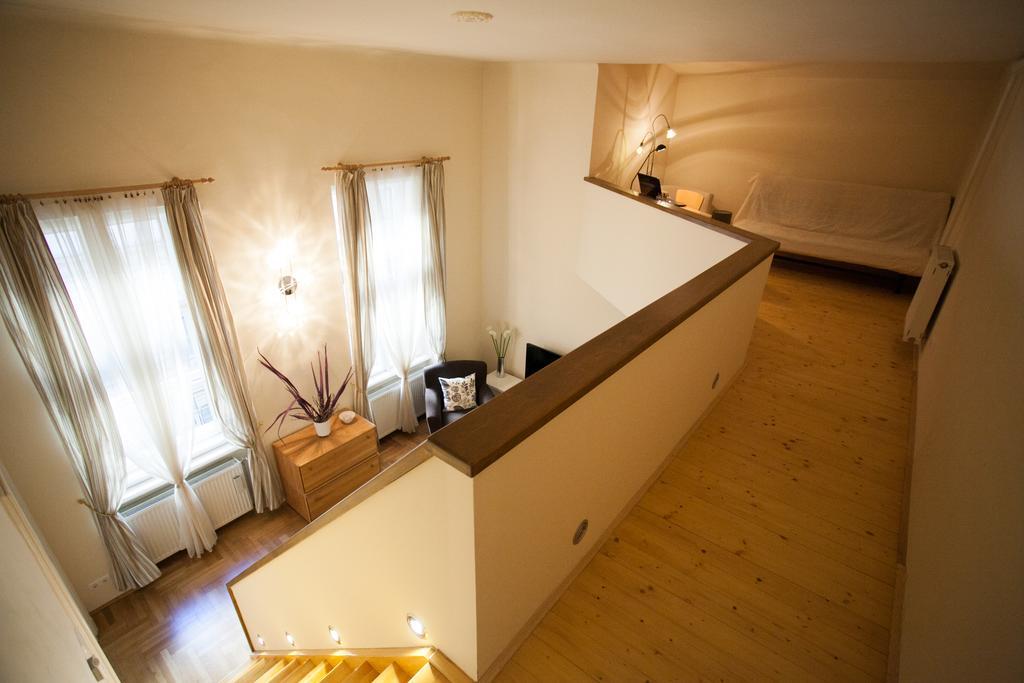 Apartament Agora