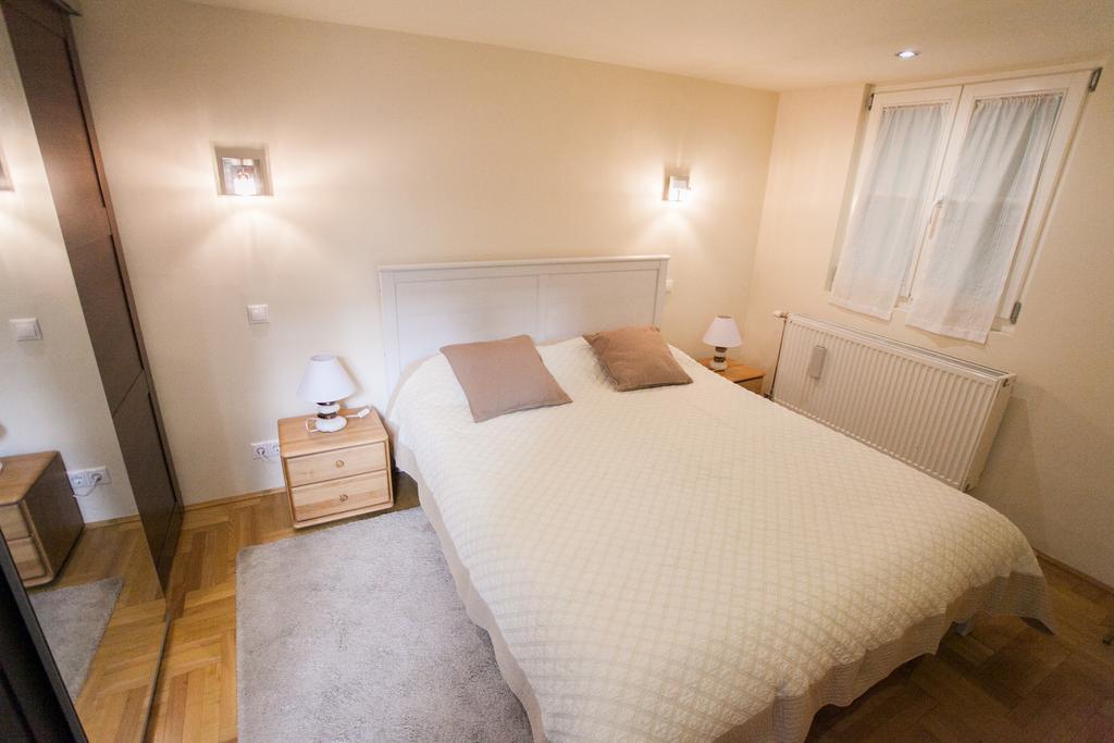 Apartament Agora
